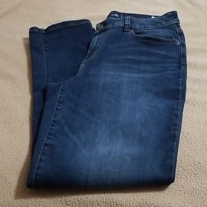 Chicos Platinum boyfriend ankle jean